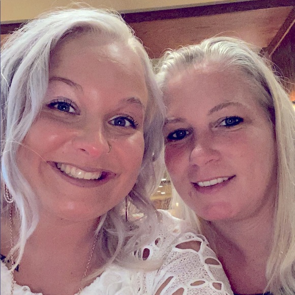 Meet your Posher, Brianna - Picture 1 of 1